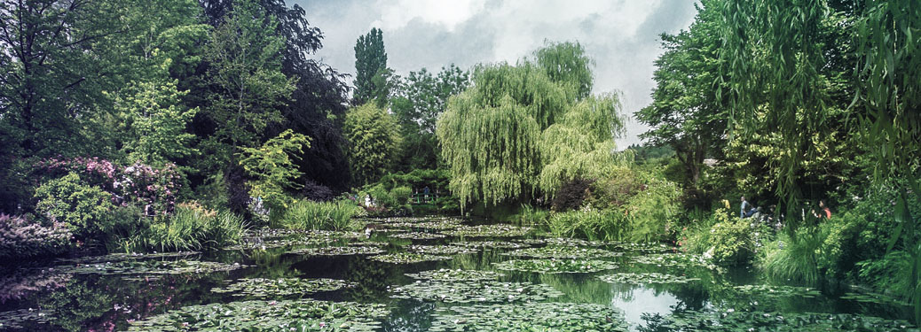 Der Rosengarten von Claude Monet